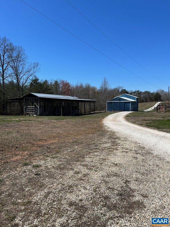 Listing photo 14