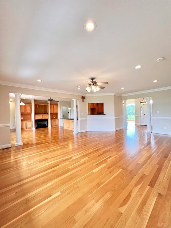 Listing photo 10