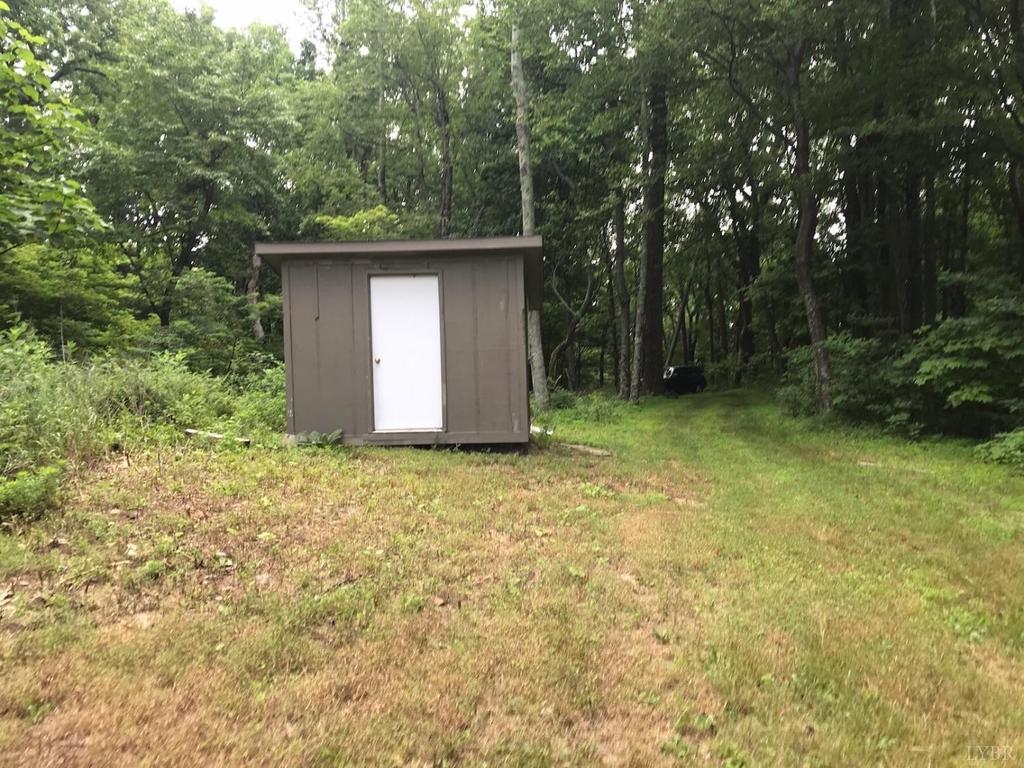 Listing photo 7